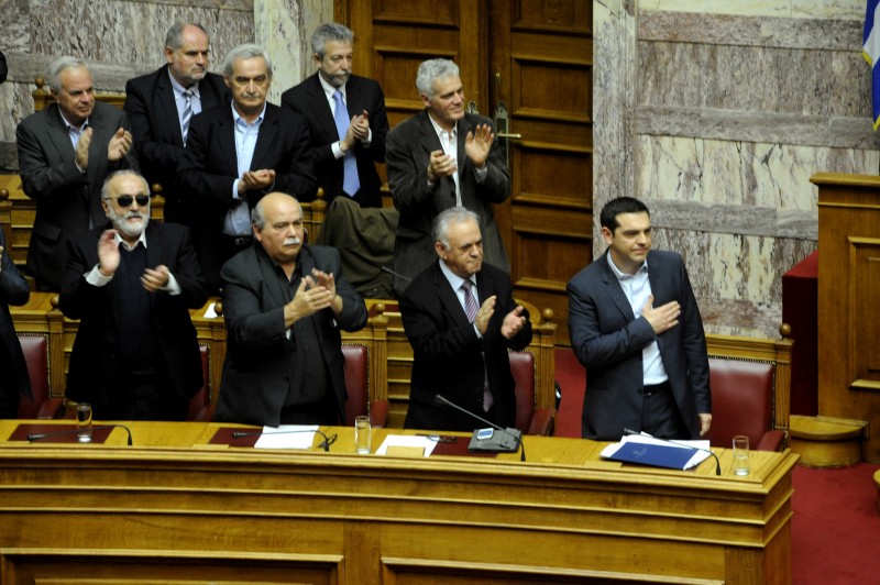 tsipras-vouli-programmatikes-diloseis-570-800x532